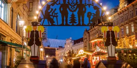 Titelbild für Freizeit in Dresden – Besuch des Striezelmarktes